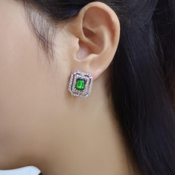 

Rhinestone Decor Geometric Stud Earrings, Multicolor