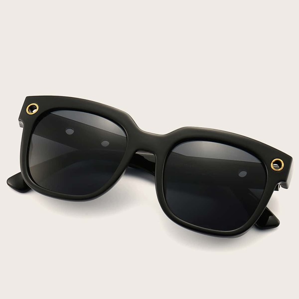 

Square Frame Sunglasses