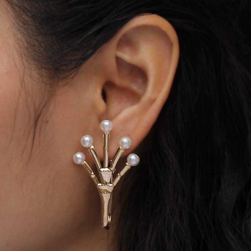 

Faux Pearl Decor Stud Earrings, Gold