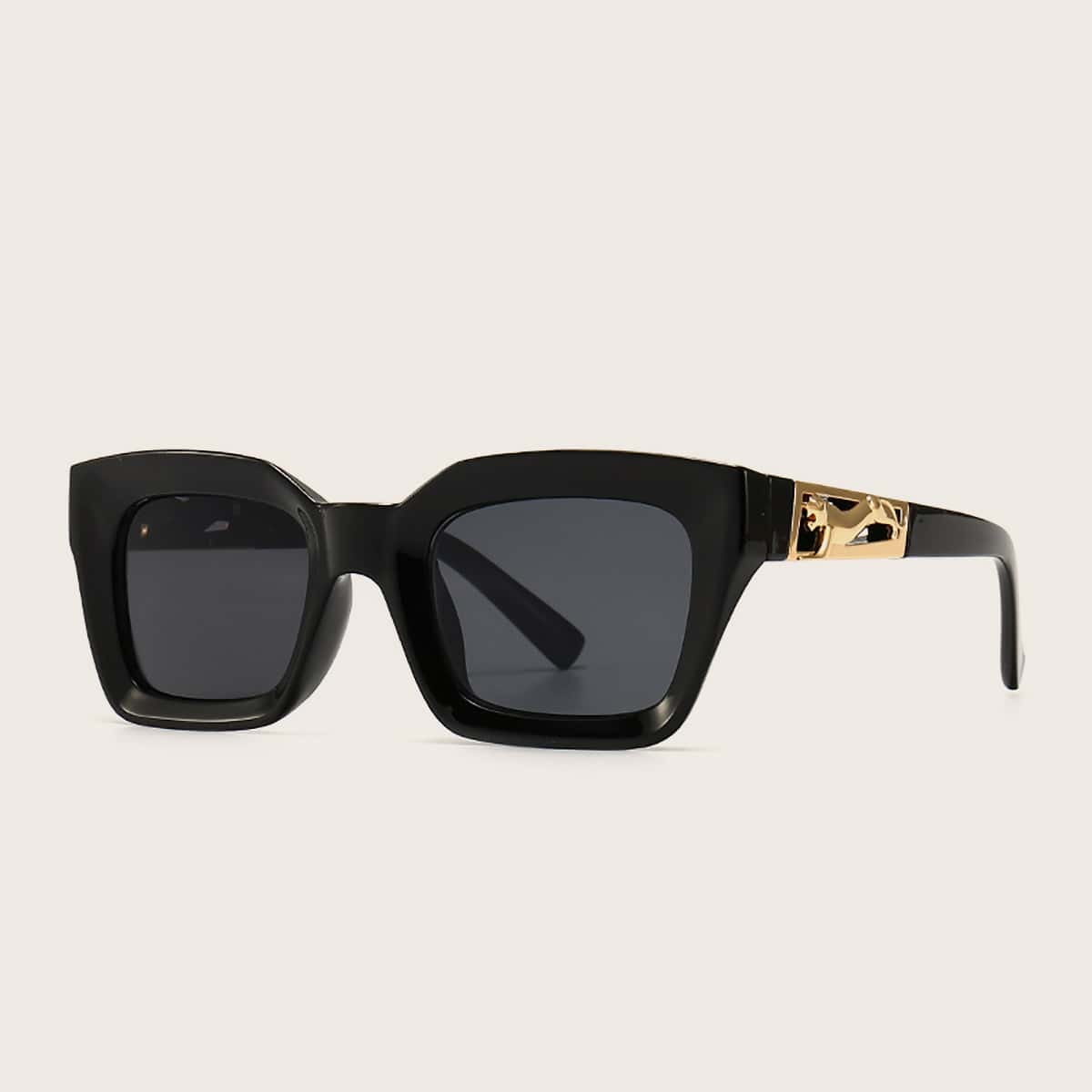 

Square Frame Sunglasses