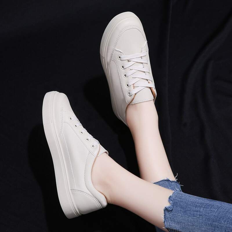 

Solid Lace-up Skate Shoes, Beige
