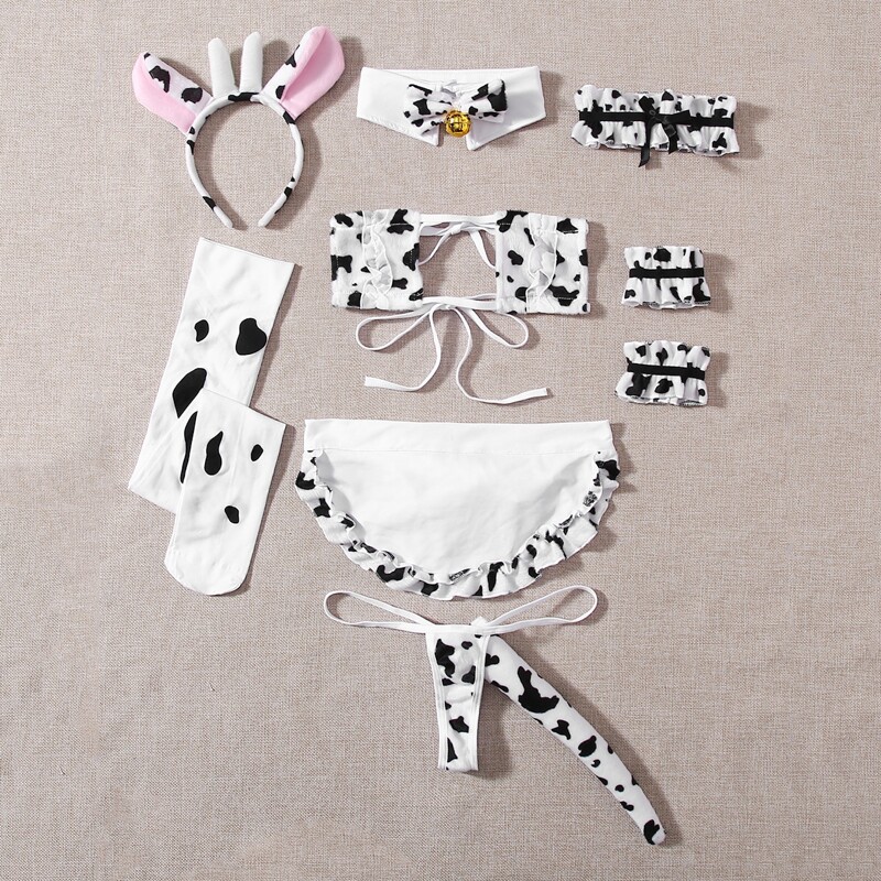 

11pack Cow Print Ruffle Trim Costume Set, Black and white