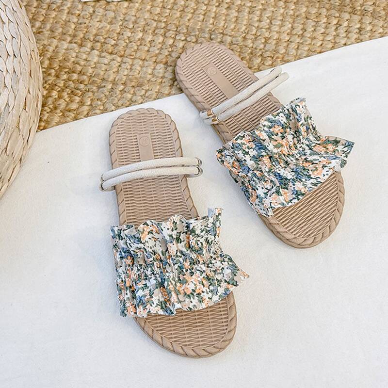 

Ditsy Floral Ruffle Slide Sandals, Multicolor