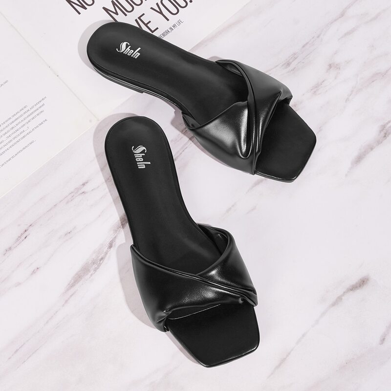 

Twist Slide Sandals, Black