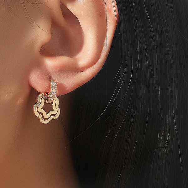 

Zircon Decor Drop Earrings, Gold
