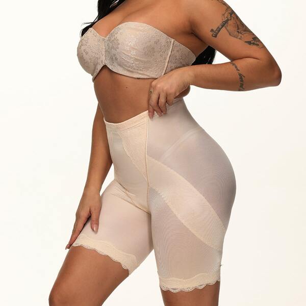 

Contrast Lace Scallop Trim Shapewear Shorts, Apricot