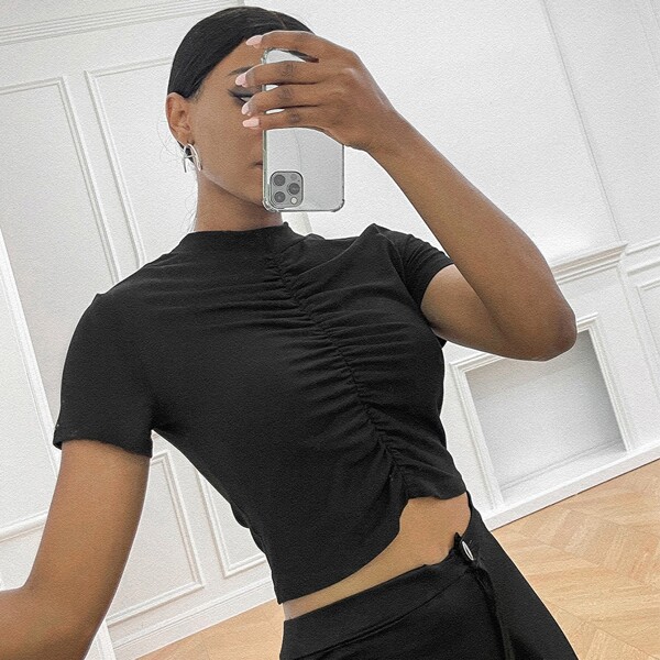 

Mock Neck Ruched Crop Tee, Black