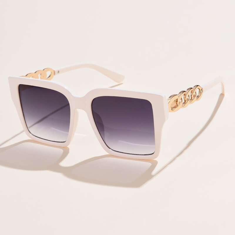 

Square Frame Sunglasses