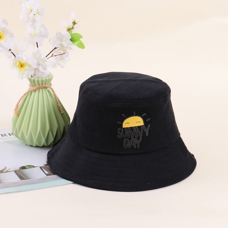 

Sun Graphic Bucket Hat, Black