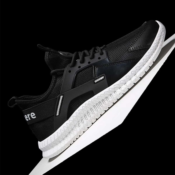 

Men Lace-up Decor Sneakers, Black