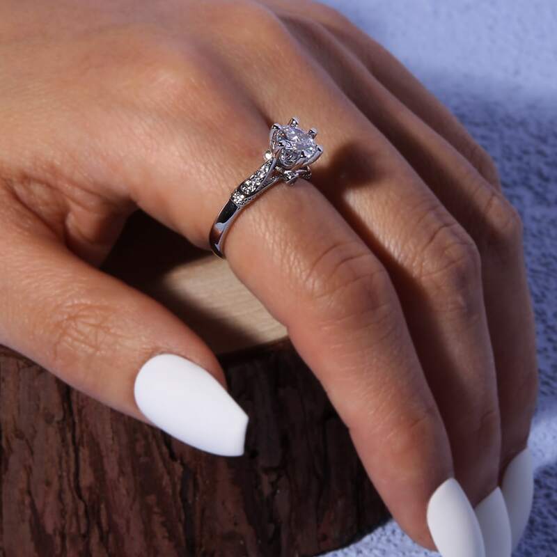 

Rhinestone Decor Ring, Silver