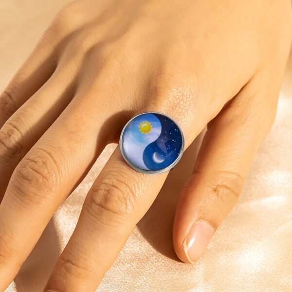 

Moon & Sun Pattern Ring, Multicolor