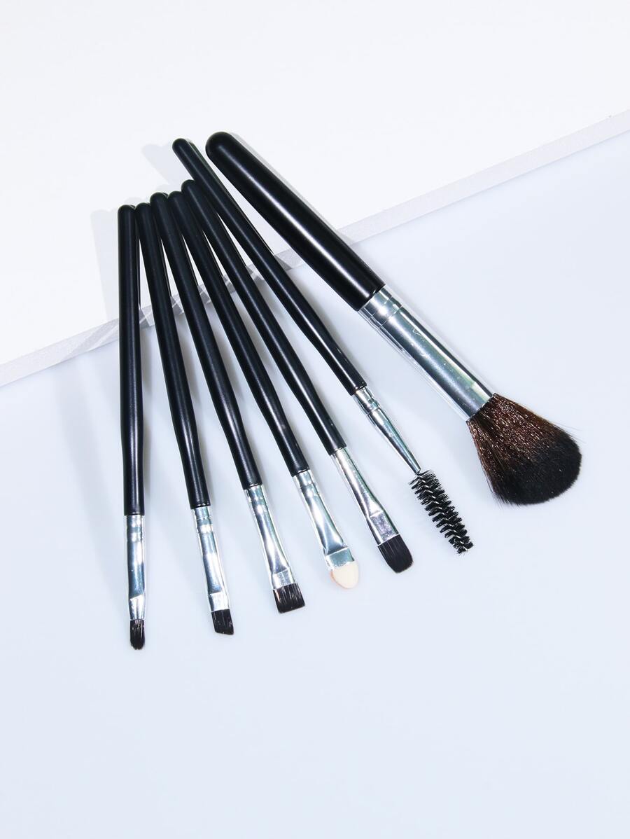 7 piezas Pequeños y lindos pinceles negros tipo kabuki para maquillaje de sombras de ojos, rubor y polvos faciales. Pinceles de maquillaje para maquillaje mineral y líquido, con fibras suaves. Juego de pinceles, kit de maquillaje, set de brochas de maquillaje, kit de maquillaje completo, set de regalo de maquillaje