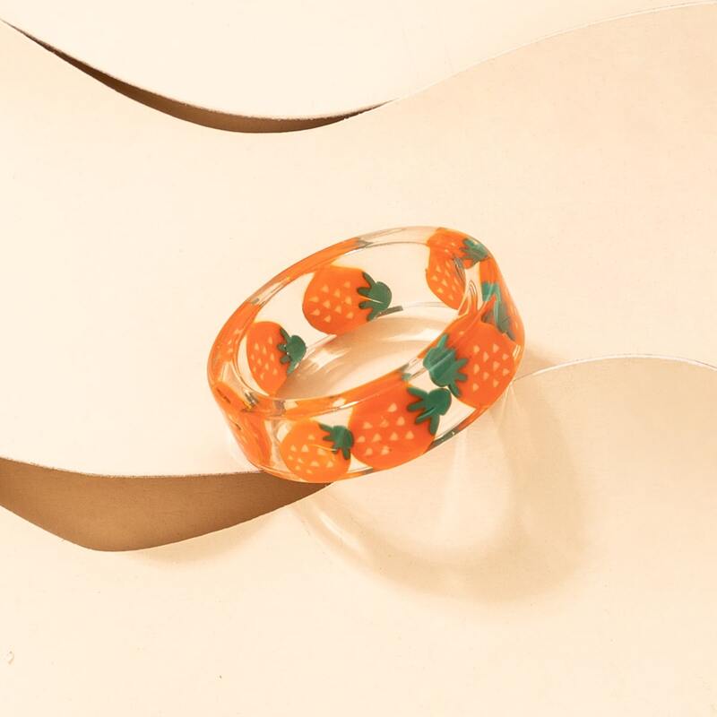 

Strawberry Clear Ring, Orange