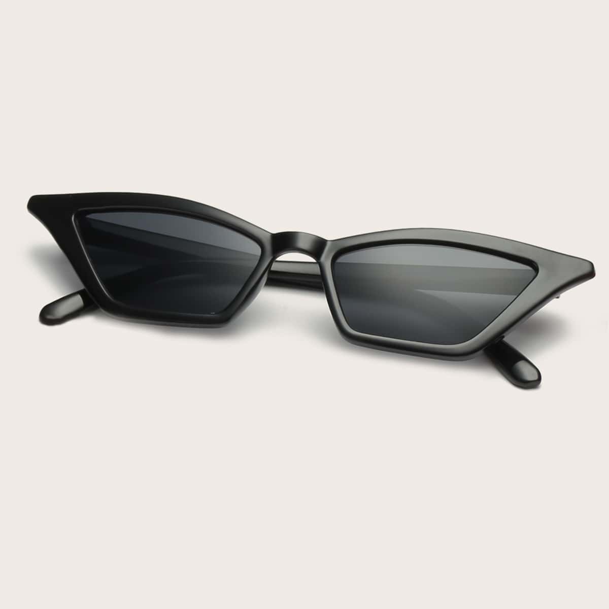 

Cat Eye Sunglasses