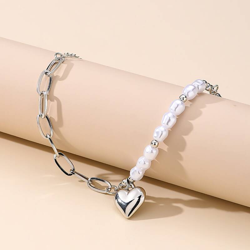 

Heart Decor Chain Bracelet, Silver