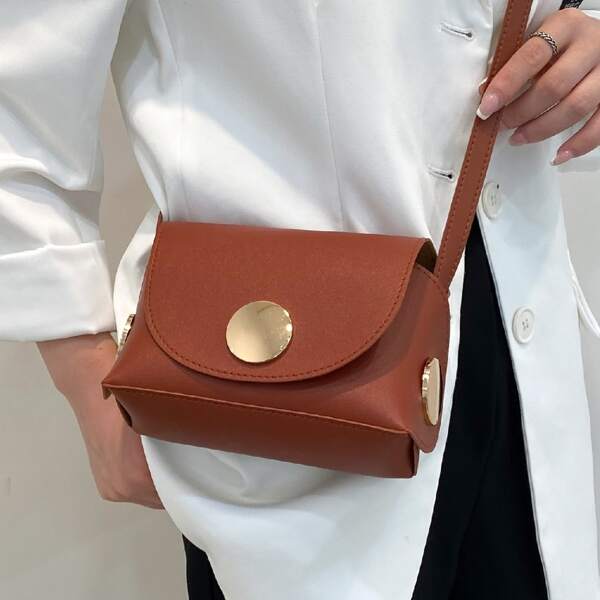 

Metal Round Decor Flap Crossbody Bag, Brown