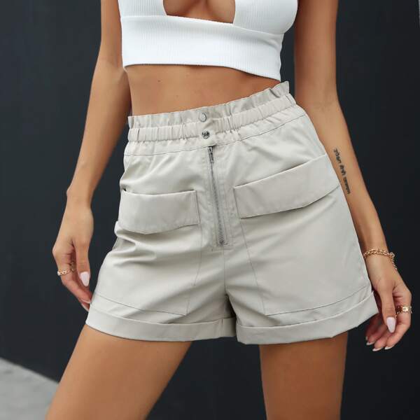

Pocket Patched Solid Shorts, Beige