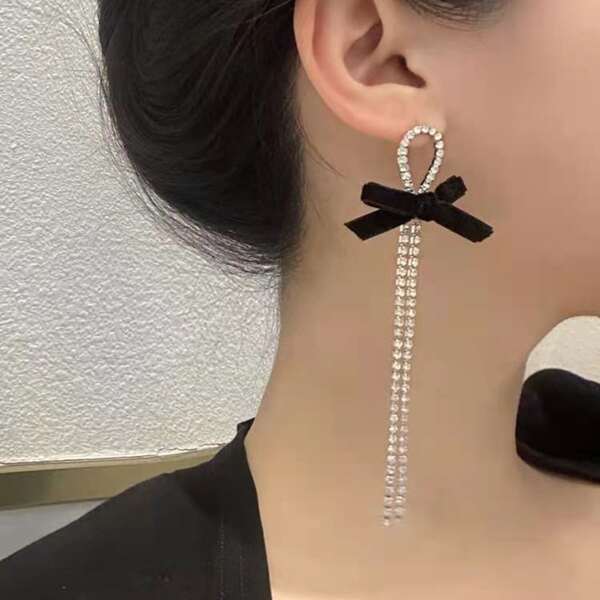 

Bow Knot Decor Long Drop Earrings, Black