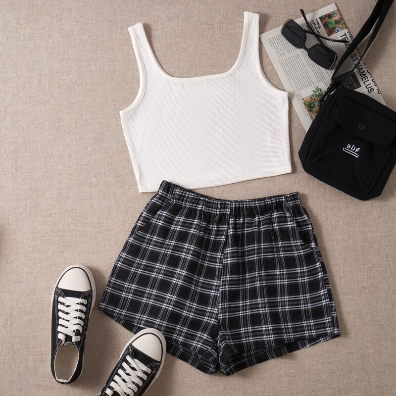 

Solid Ribbed Tank Top & Plaid Shorts, Black and white