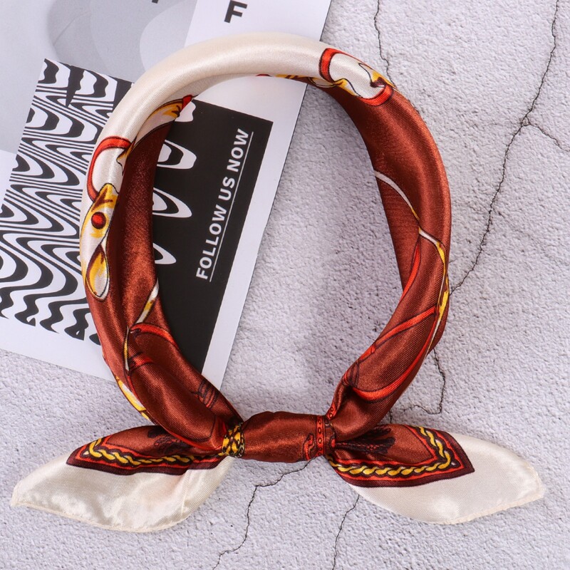

Belt Pattern Bandana, Multicolor