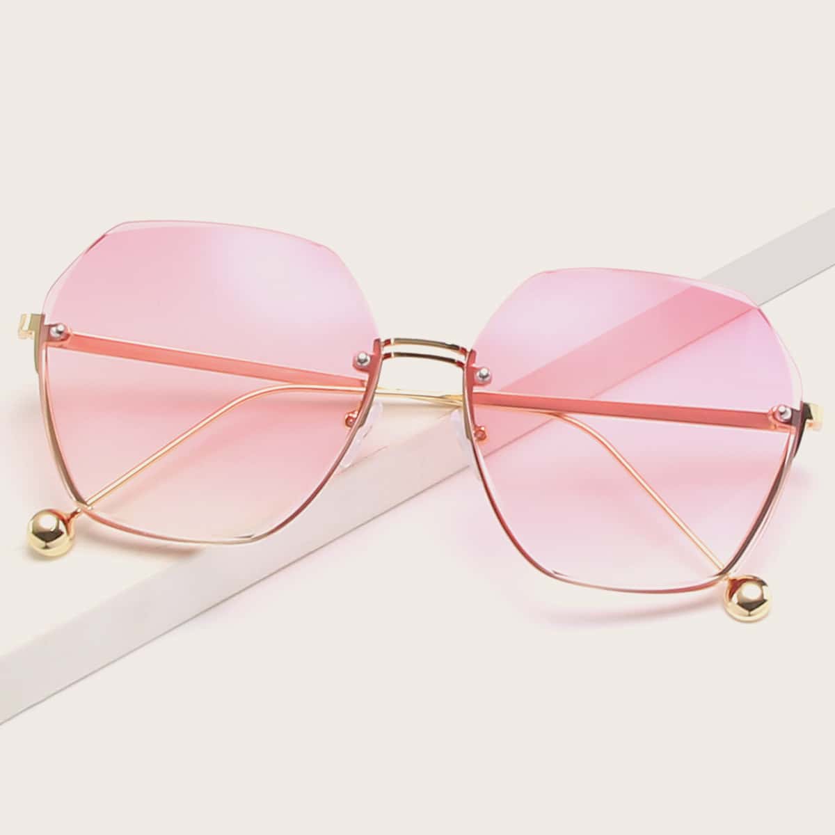 

Geo Frame Sunglasses