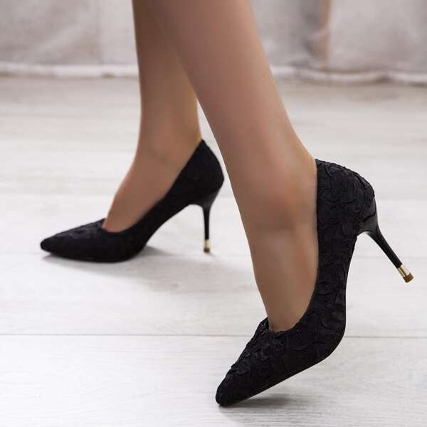 

Point Toe High Heeled Court Pumps, Black