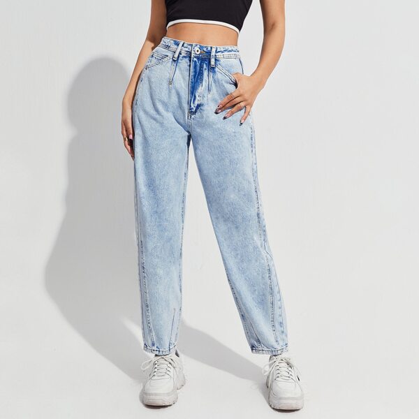 

High Waist Slant Pocket Mom Jeans, Light wash