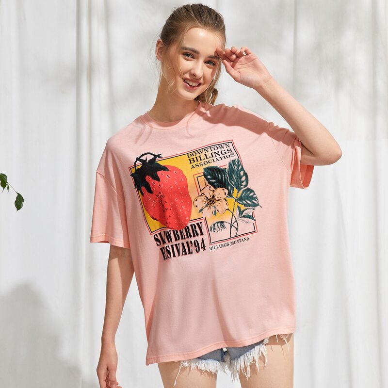 

Letter Strawberry Graphic Oversized Tee, Baby pink