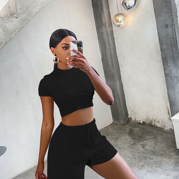 

Twist Front Solid Crop Top & Shorts Set, Black