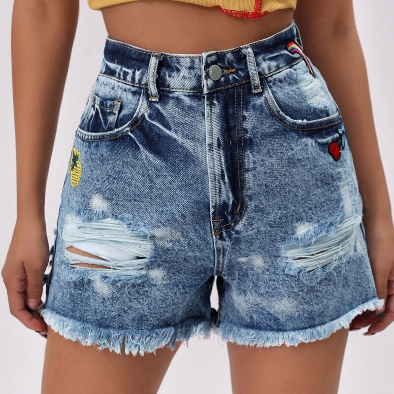 

Embroidery Detail Ripped Raw Hem Denim Shorts, Medium wash