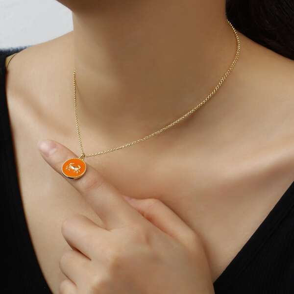 

Crab Decor Round Charm Necklace, Orange