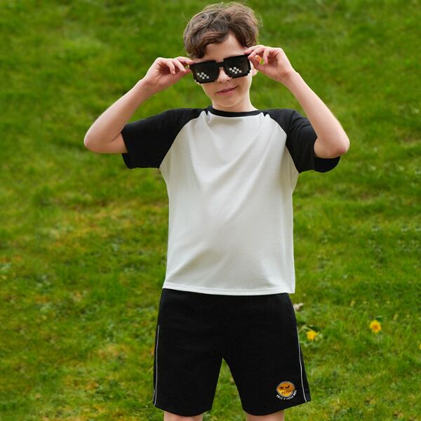 

Boys Baseball Tee & Cartoon and Letter Graphic Shorts Set, Black and white