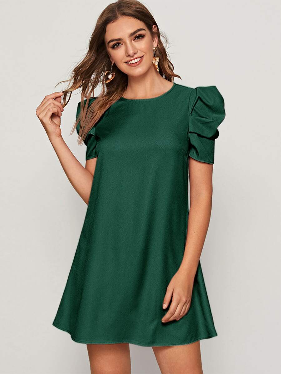 SHEIN Privé Vestido túnico de espalda con abertura de ojo de manga farol - Verde Oscuro - Ver 1