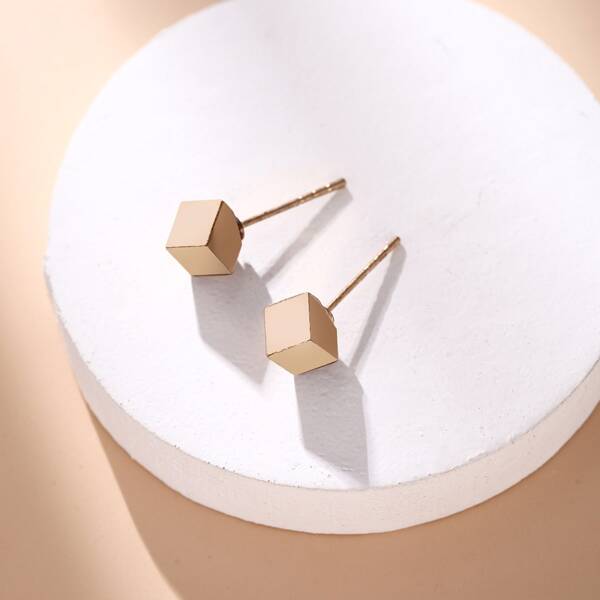 

Geo Decor Stud Earrings, Gold