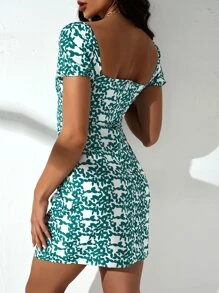 SHEIN Unity Allover Print Tie Front Sweetheart Neck Dress - Green - View 2