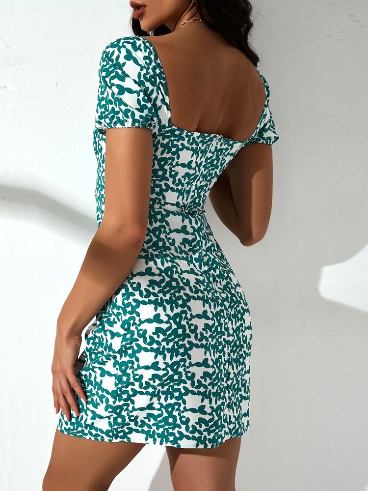 SHEIN Unity Vestido con estampado con cordón delantero escote corazón - Verde - Añade 2