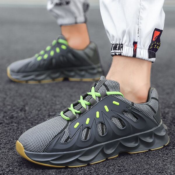 

Men Lace Up Front Mesh Sneakers, Dark grey
