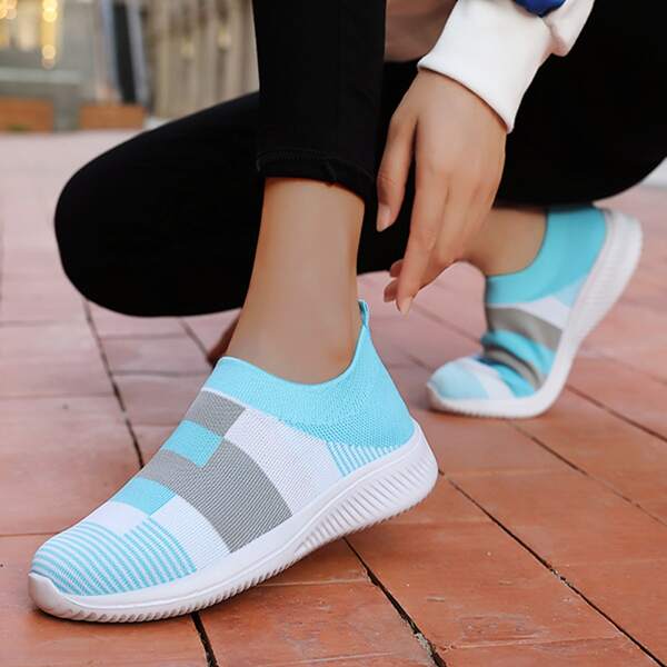 

Colorblock Slip On Running Sneakers, Multicolor