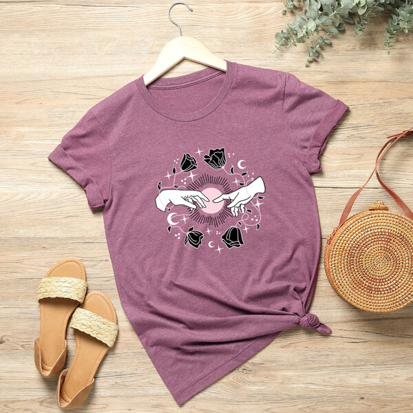

Plus Hands And Floral Print Tee, Red violet