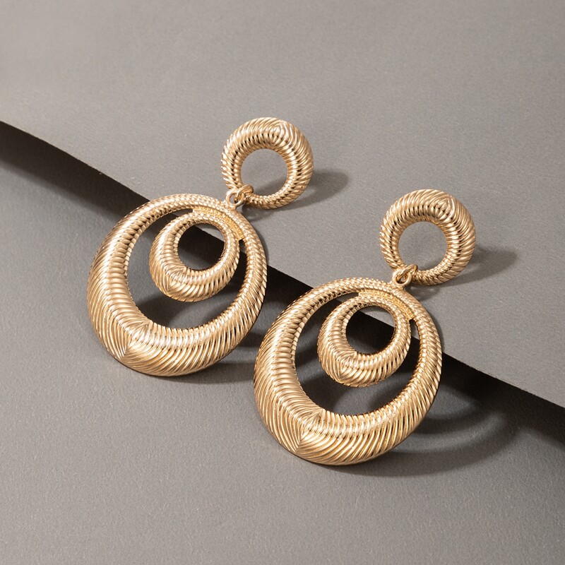 

Textured Drop Earrings, Gold