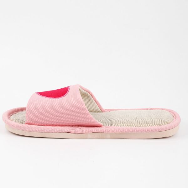 

Heart Graphic Bedroom Slippers, Pink