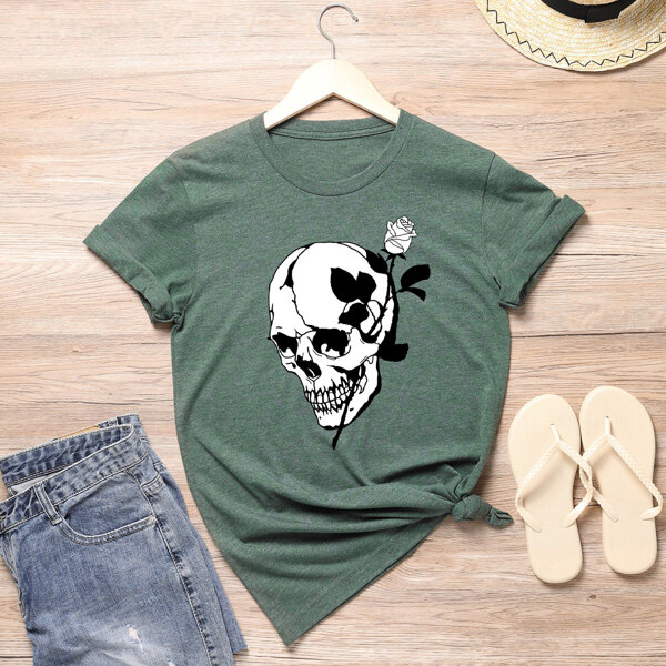 

Plus Skull And Floral Print Tee, Dark green