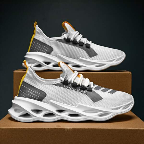 

Men Color Block Lace-up Decor Sneakers, White