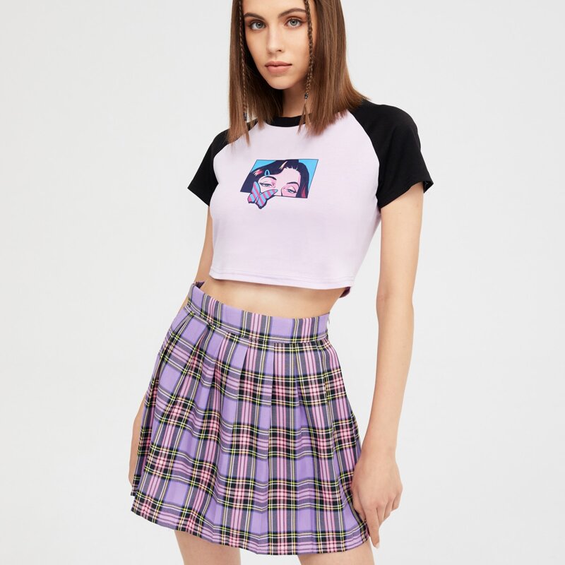 

Figure Graphic Tee & Plaid Skirt, Multicolor