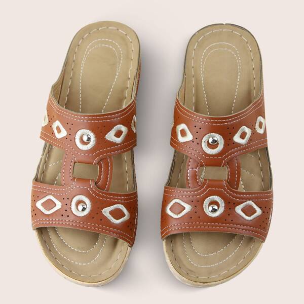 

Embroidery Design Wedge Sandals, Brown