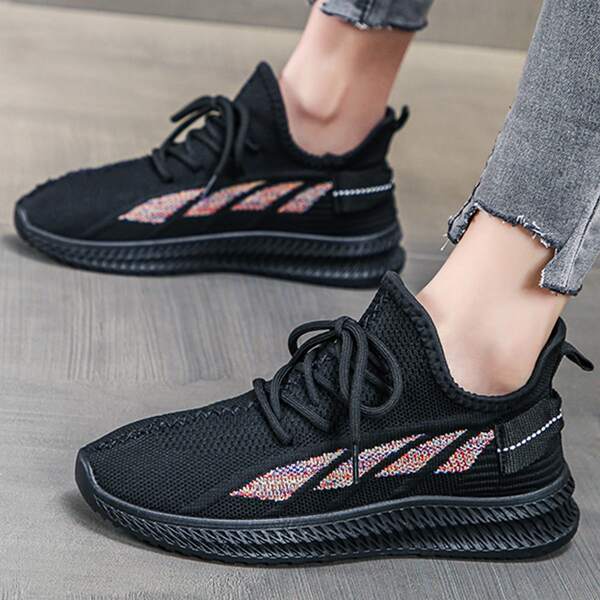 

Lace Up Decor Low Top Running Shoes, Black