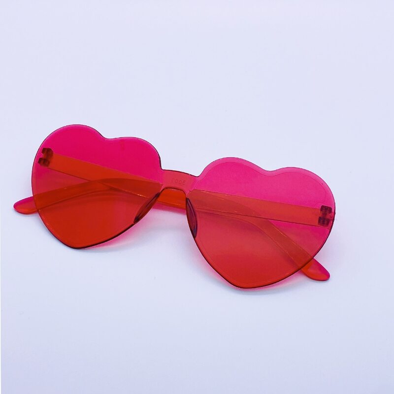 

Heart Frame Sunglasses