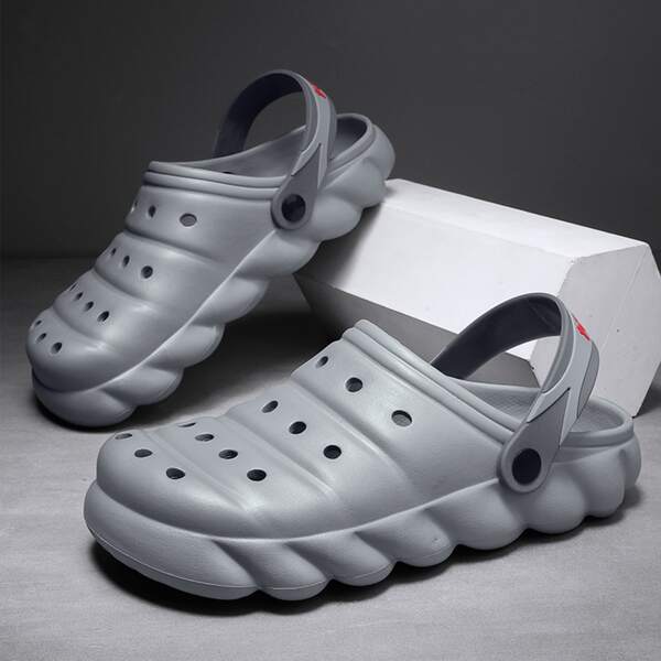 

Men Hollow Out Vented Clogs, Grey