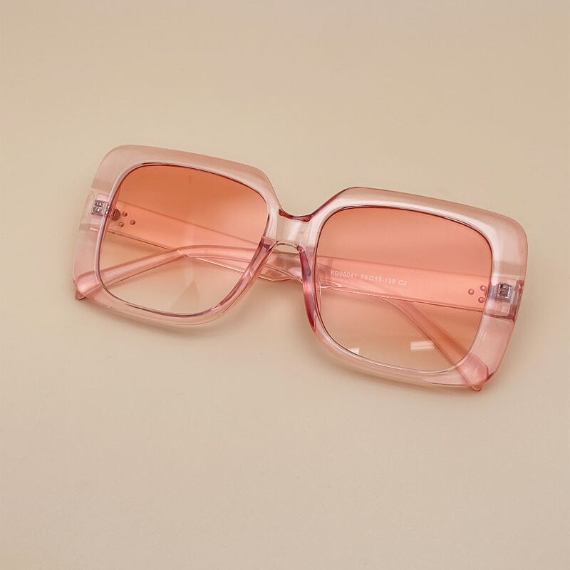 

Square Frame Sunglasses